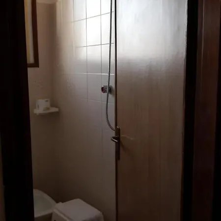 Готель Columbus 3*